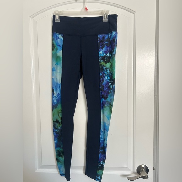 Athleta bloom Chaturanga high-rise leggings size medium - Picture 3 of 10
